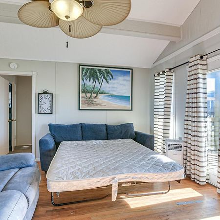 Second-Row Surfside Beach House Newly Renovated! Екстериор снимка